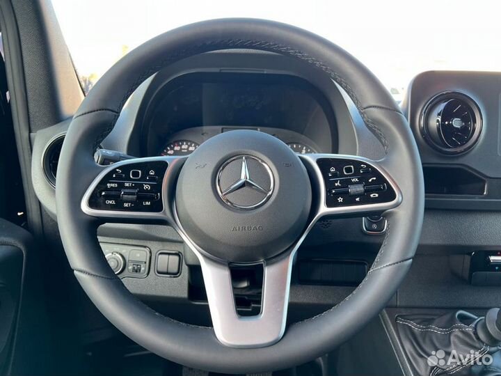 Mercedes-Benz Sprinter 2.2 МТ, 2024