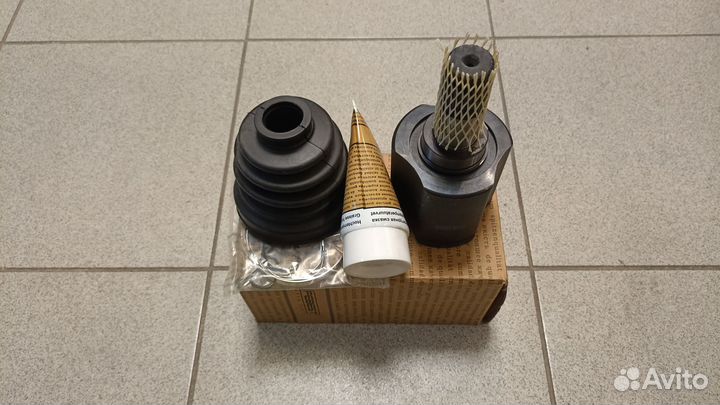 Шрус внутренний Carisma 95-06/ Space star (98-04)