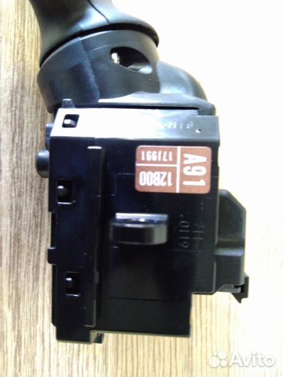 Подрулевой переключатель toyota rav4 2021