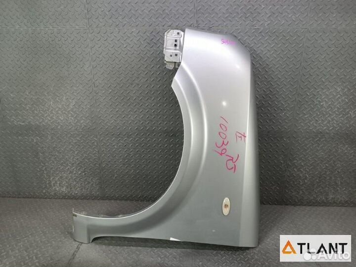 Крыло переднее левое nissan cube