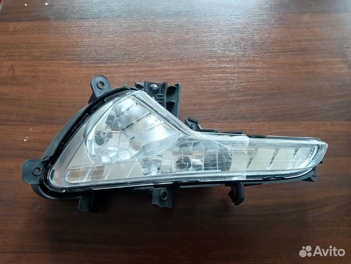 Фара противотуманная левая Kia Sportage 3 SL