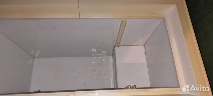 Морозильный ларь с глухой крышкой бу
