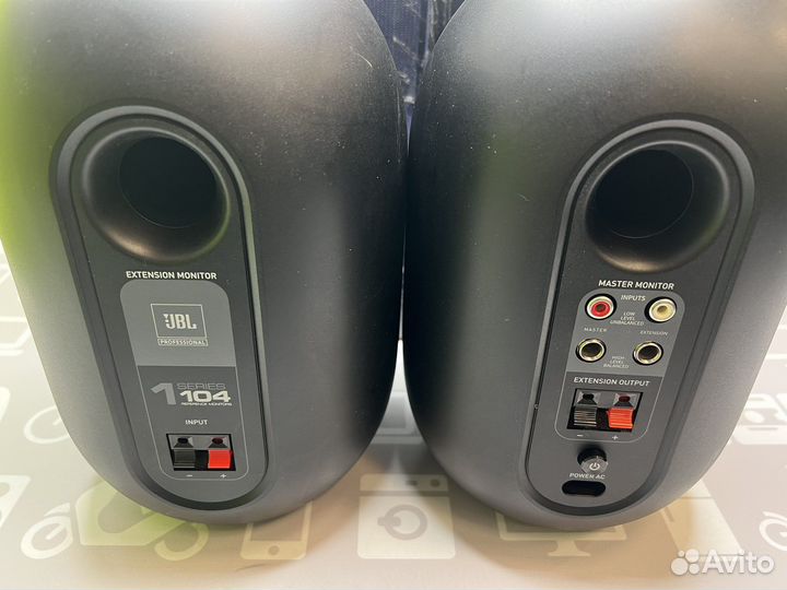 Акустика полочная JBL 104