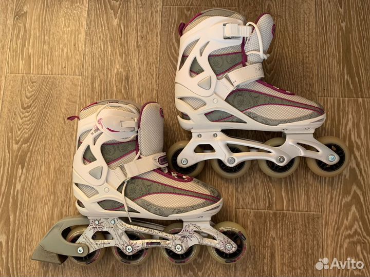 Роликовые коньки