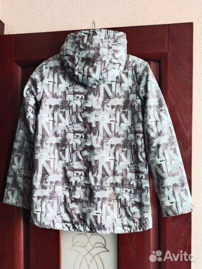 Куртка демисезонная для девочки