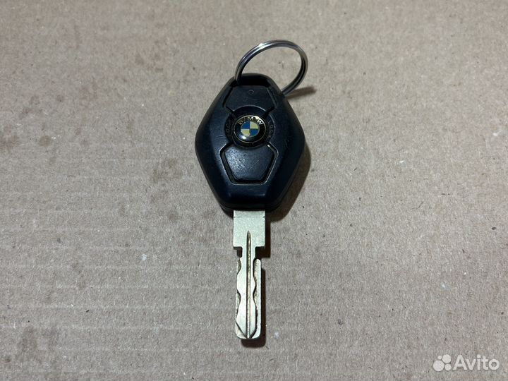 Автомобильный ключ BMW X5