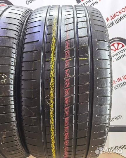 Pirelli P Zero Rosso 275/45 R19