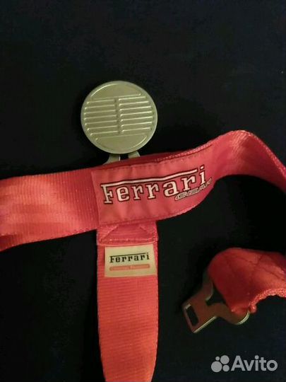 Ferrari зажигалка и брелок, пепельница