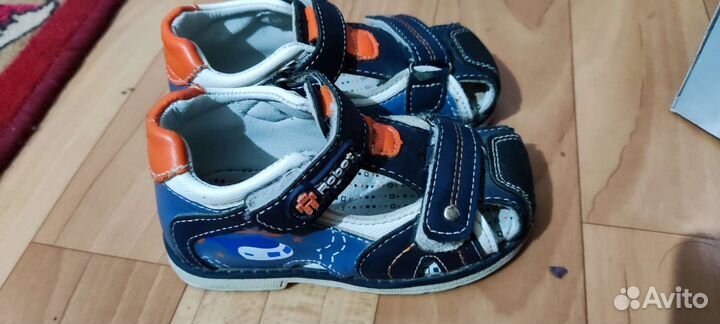 Сандалии 22 размер