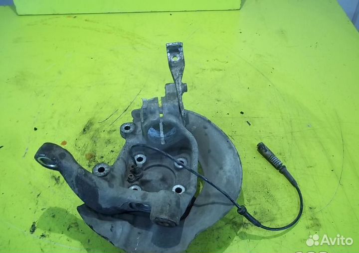 Кулак поворотный передний левый BMW 5 серия E39 (1995—2000) 16116