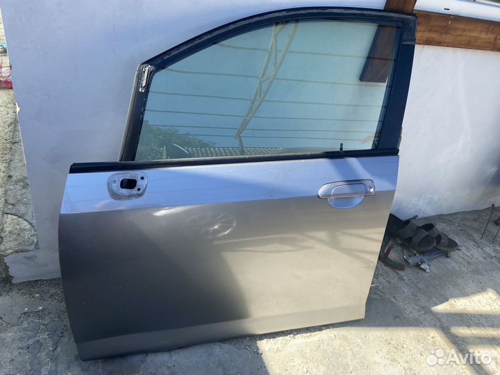 Honda FIT дверь