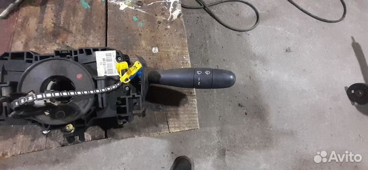 Подрулевой переключатель renault logan 1