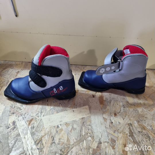 Детские Беговые лыжи и коньки