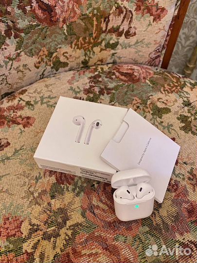Наушники Apple AirPods 2 поколения