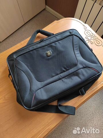 Портфель для ноутбука
