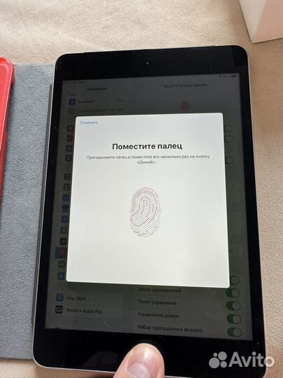 iPad mini 4 64gb cellular (c sim)