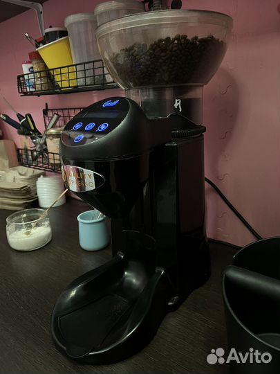 Кофемашина и кофемолка