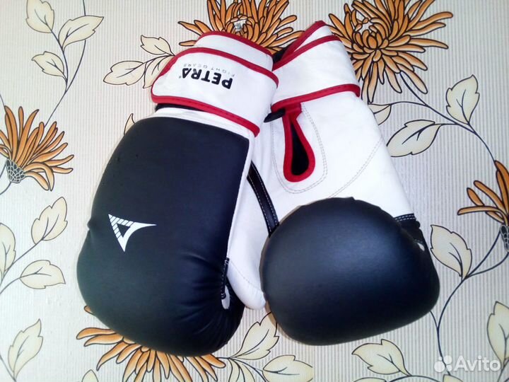 Перчатки боксёрские тренировочные