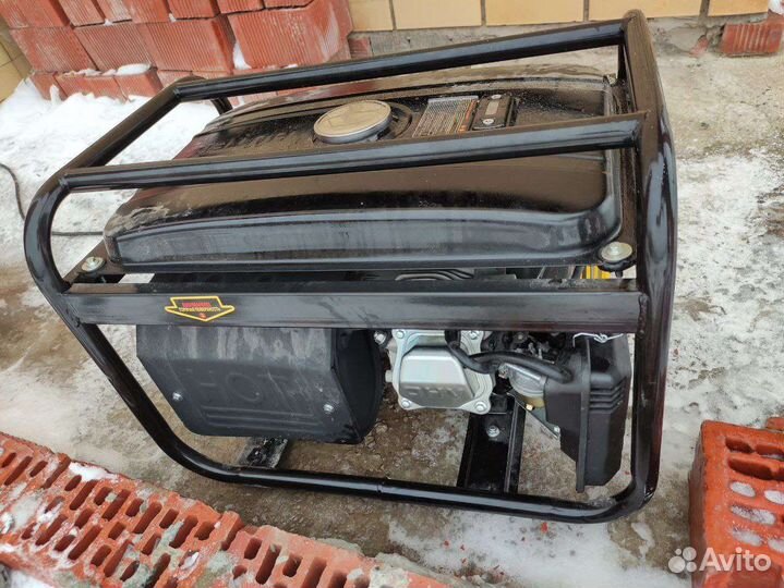 Генератор бензиновый 2.8квт huter dy3000lx