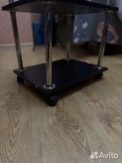 Этажерка на колесиках косметологическая