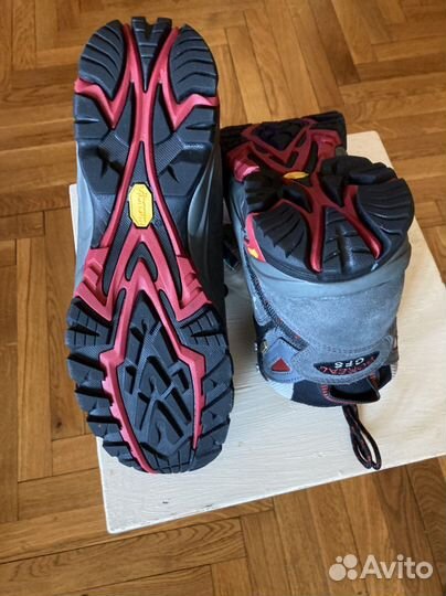 Ботинки для треккинга 41 размер