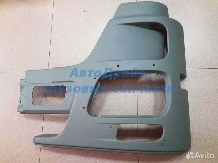 Угол бампера Мерседес Актрос Мп3 Мега левый