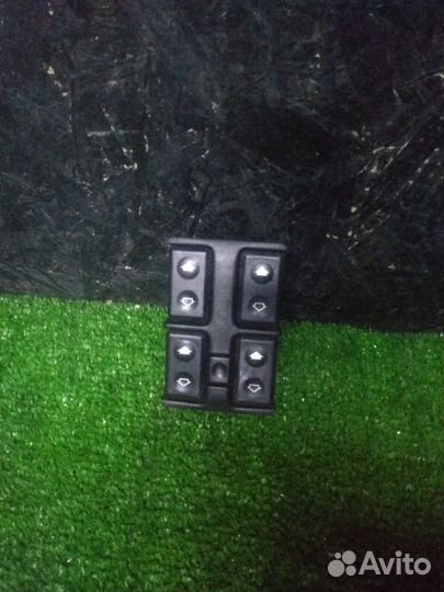 Блок управления стеклами Bmw 5-Series E34 M20B25