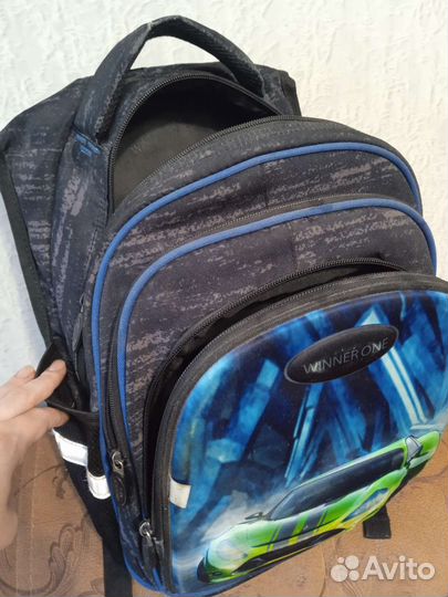 Школьный рюкзак