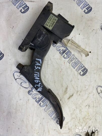 Педаль газа volkswagen golf 4