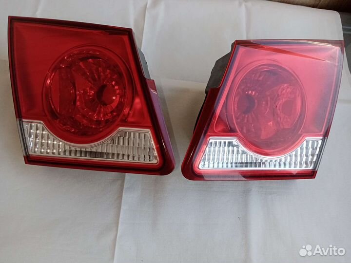 Задние фонари от Chevrolet Cruzе