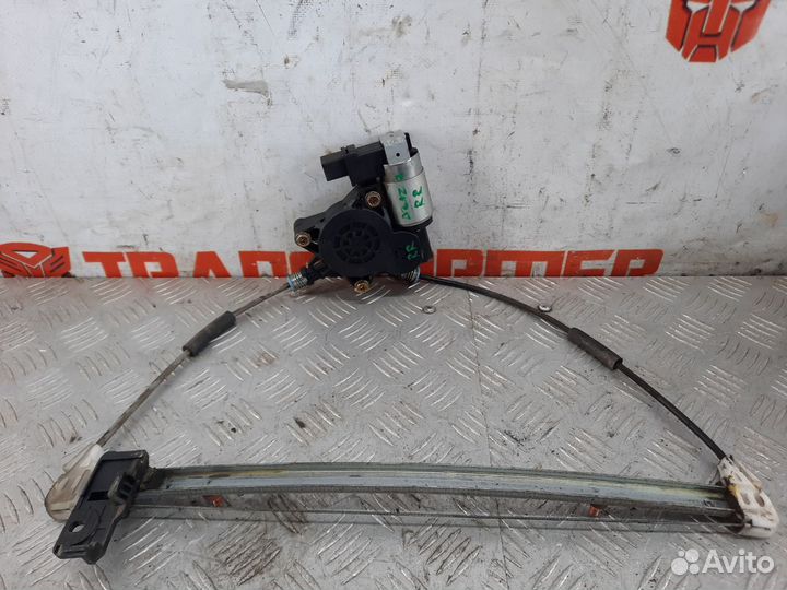 Стеклоподъёмник задний правый Мазда Атенза GG