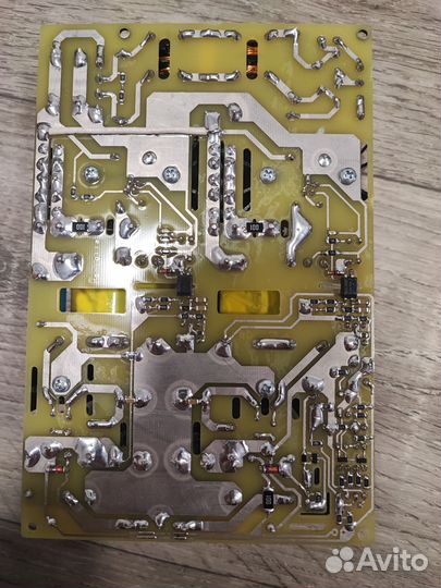 Импульсный двуполярный обратноходовой блок питания