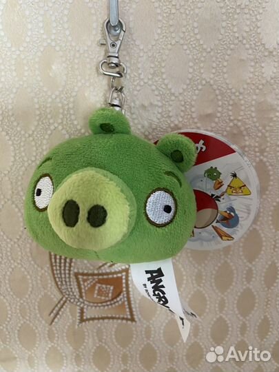 Брелки для рюкзака и ключей