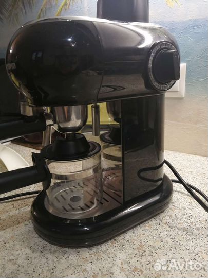 Кофеварка Redmond