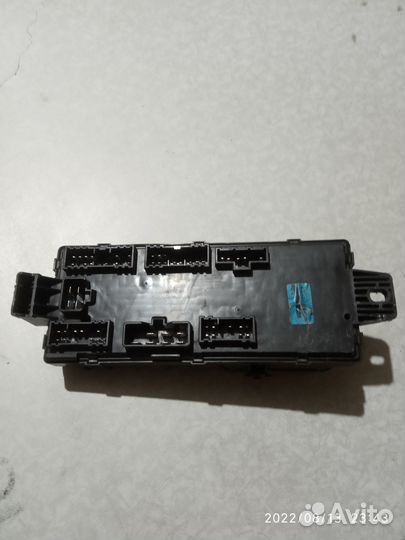 Блок предохранителей Митсубиси Диамант 1 пок