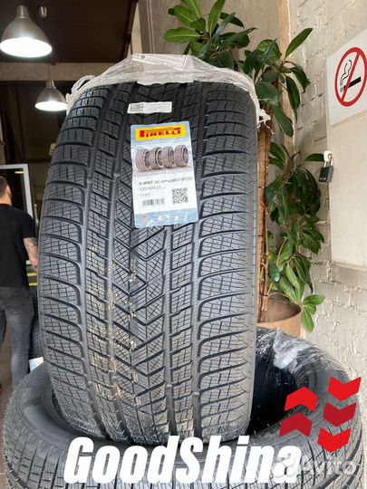 Pirelli Scorpion Winter 285/45 R22 и 325/40 R22