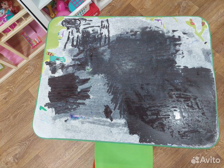 Детский стол и стул