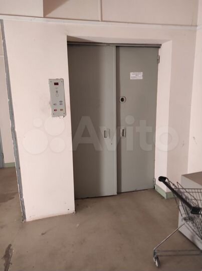 Сдам складское помещение, 1200 м²