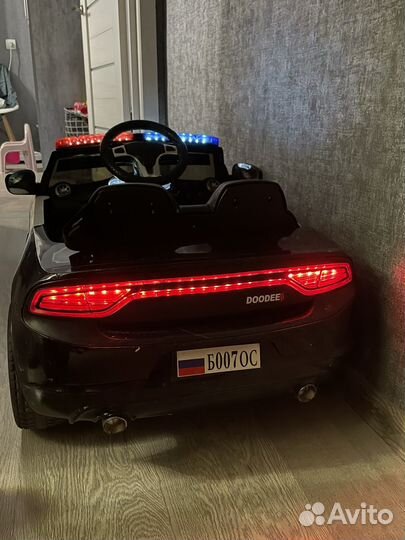 Детский электромобиль бу