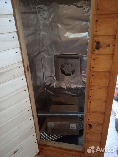 Коптилка горячего и холодного копчения