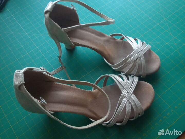 Туфли для бальных танцев Латина