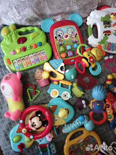 Игрушки погремушки пакетом для малышей