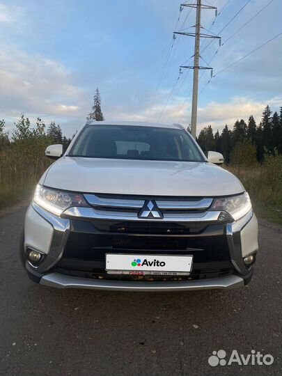 Mitsubishi Outlander 2.4 CVT, 2016, 112 000 км