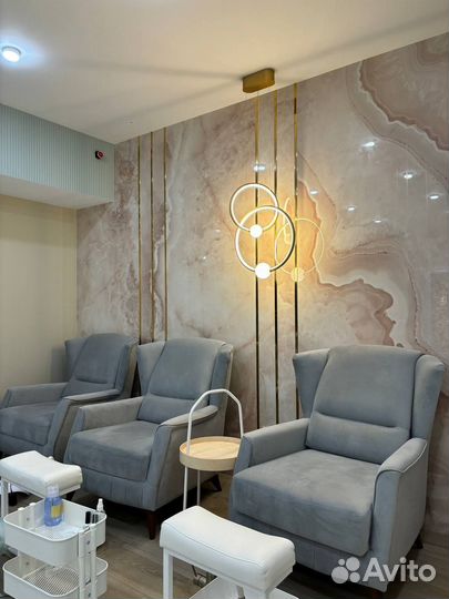 Маникюр гель лак