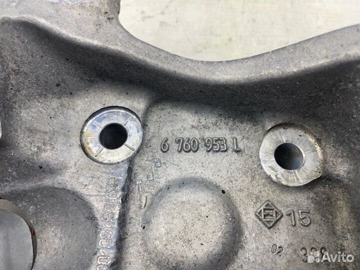 Цапфа с пыльником передняя левая Bmw 5 Series E60