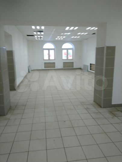 В аренду помещения свободного назначения, 600 м²