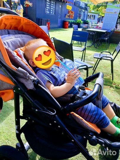 Прогулочная коляска