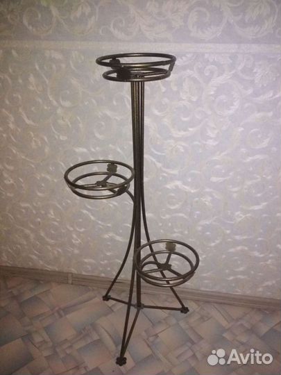 Подставка для цветов