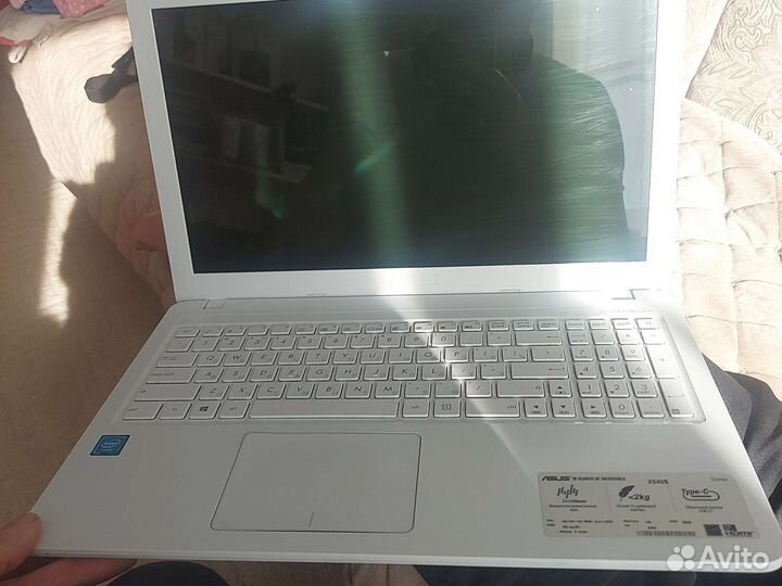 Asus