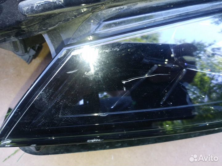 Фара левая Skoda Kodiaq LED